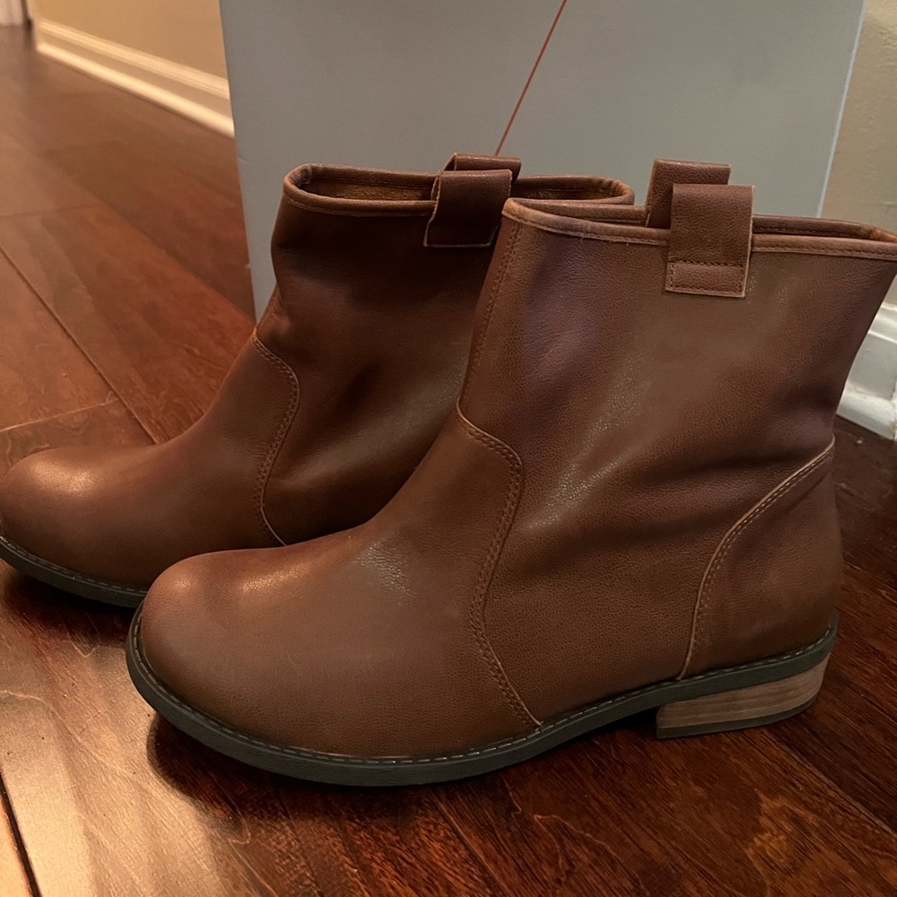 Soul City Brown Leather Boots
